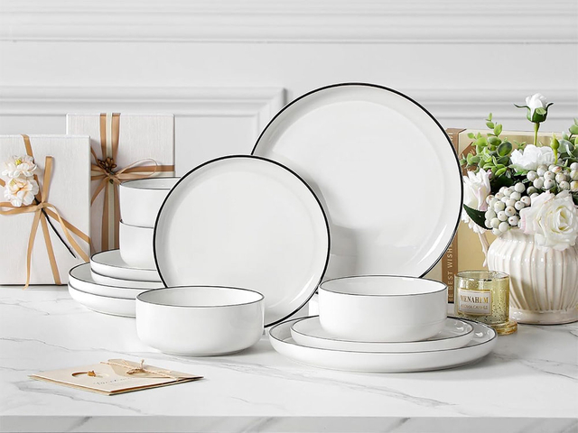 Minimalist Black Rimmed Ceramic White Porcelain Dinnerware Set